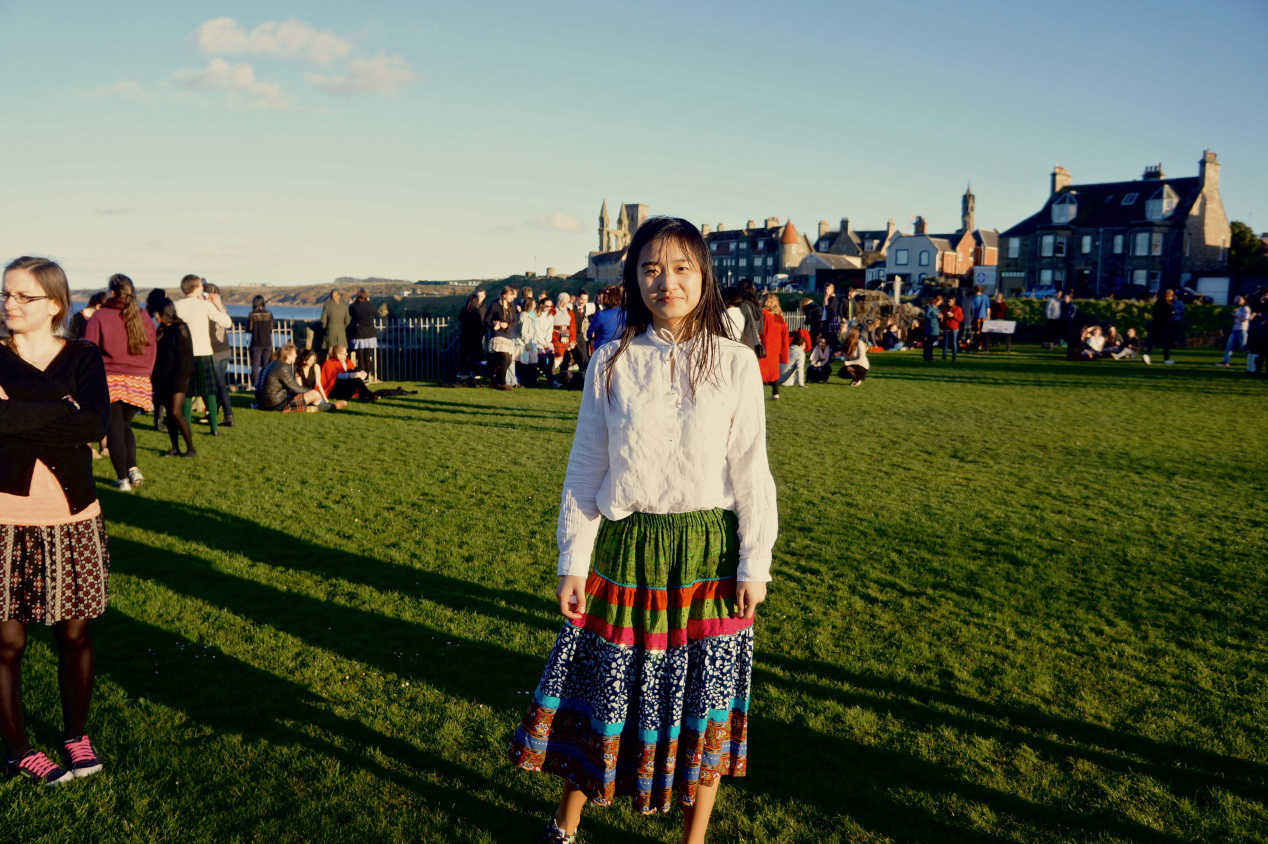 上大学能住海景房?成都留学中介华樱出国采访